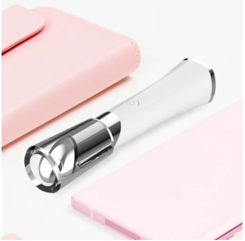 Eye Rejuvenation Wand - Hot & Cold Therapy for Circles & Bags
